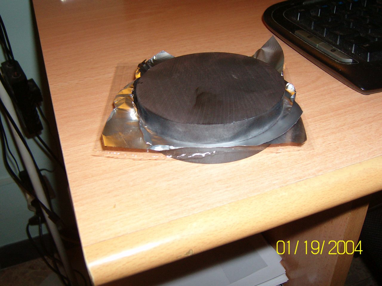 ForumEA/P/magnet capacitor.jpg